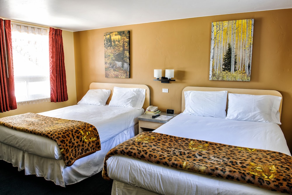 Glenwood Springs Inn 37/62