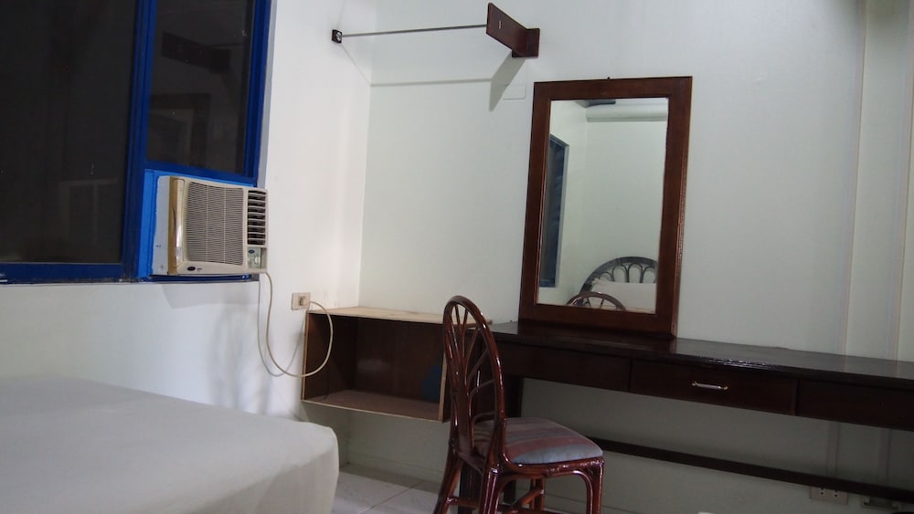 Sunday Hostel 36/42