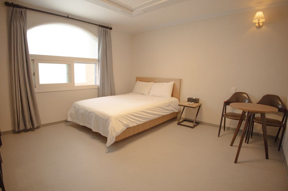 Trevi Hotel 19/46