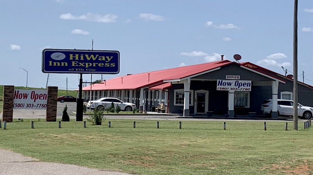 HiWay Inn Express Elk City Route 66 44/49