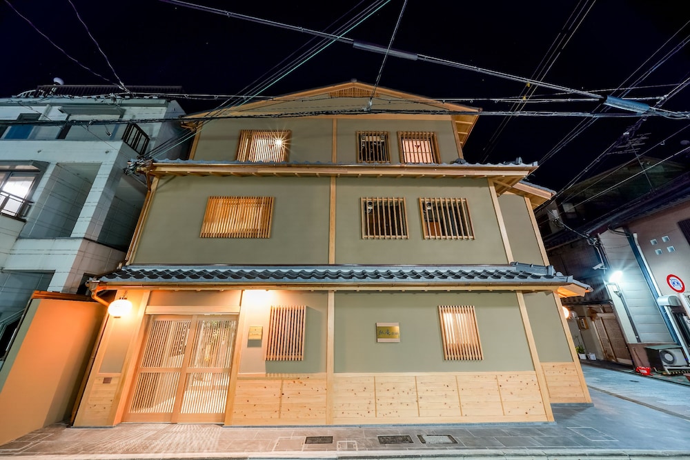 Resi Stay Tsubaki 6/67