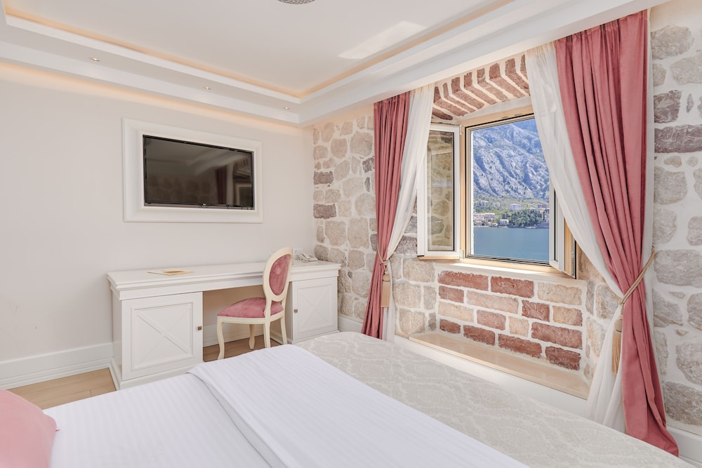 Hotel Libertas 15/69