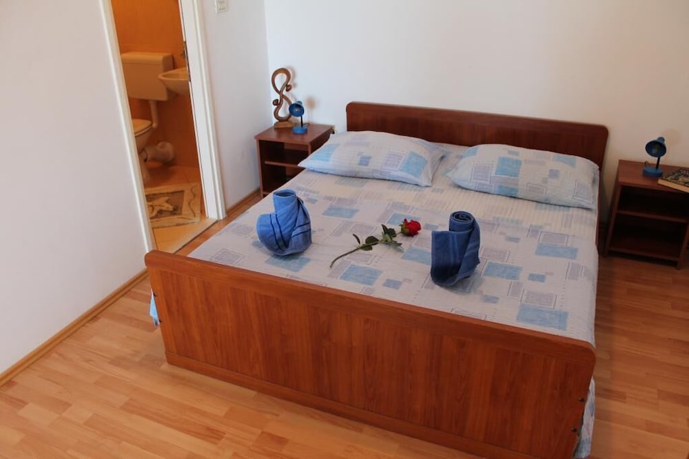 Apartments Lozica 4/23