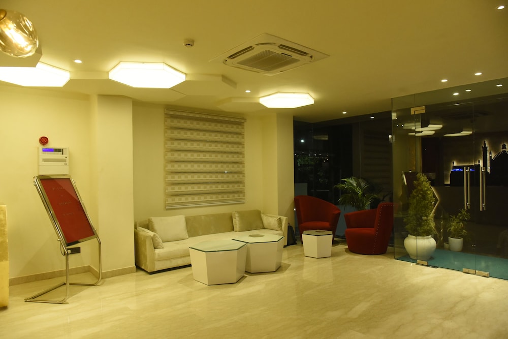 HOTEL LEGEND INN 14/22