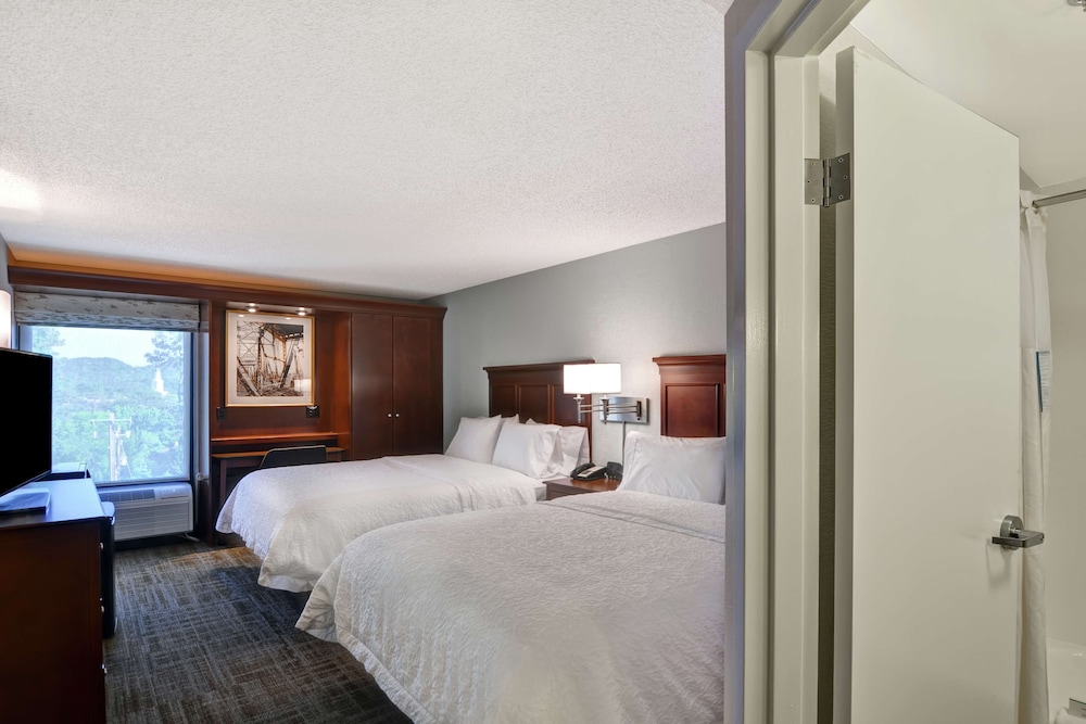 ROOM, 2 QUEEN BEDS