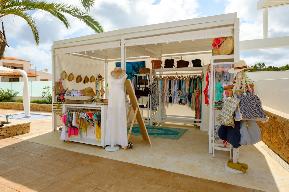 Blanco Hotel Formentera 47/53