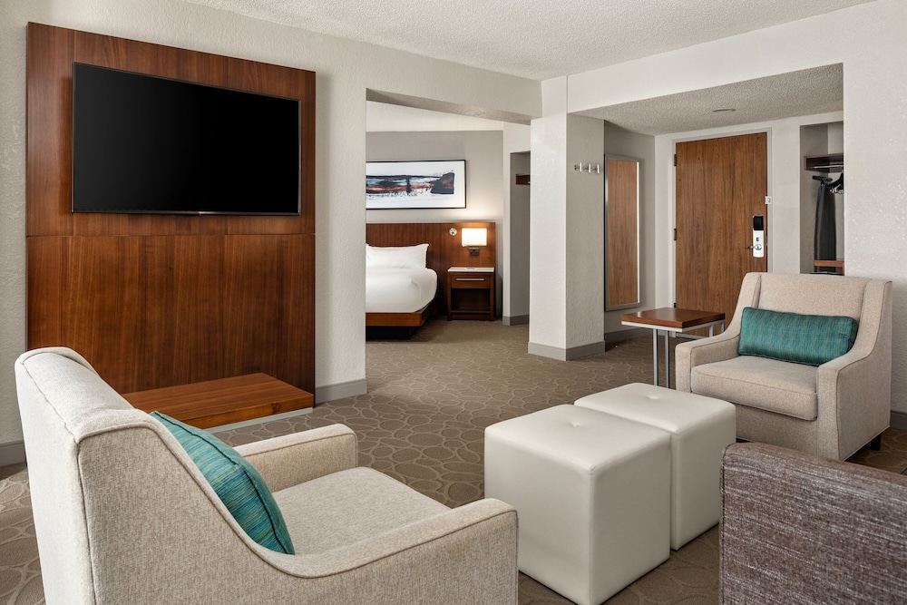 Delta Hotels Minneapolis Northeast 17/47