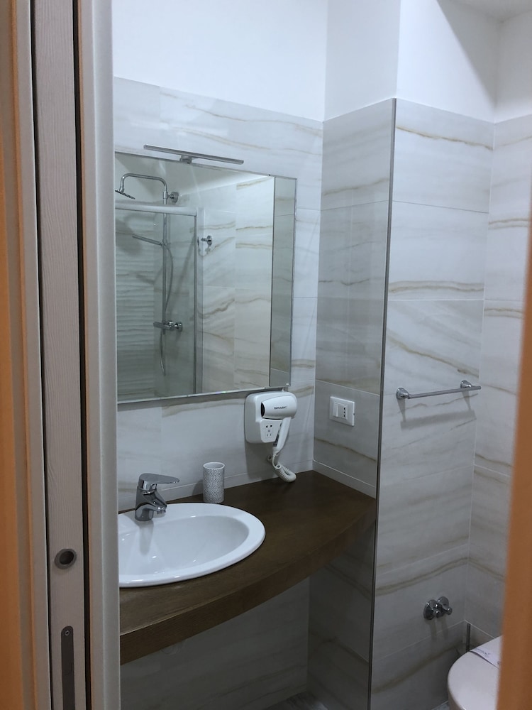 Le Affacciate Bruzie Home 36/42