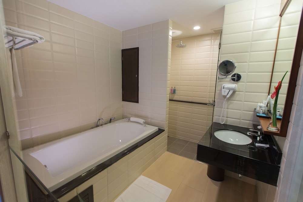 Deevana Plaza Krabi Aonang 34/68