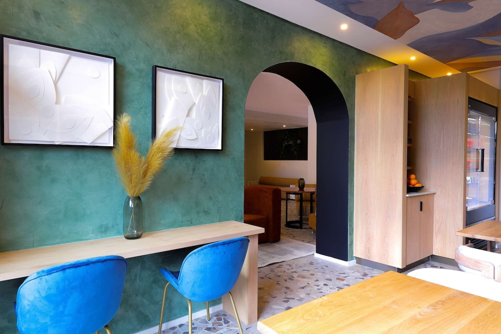 Hyatt House Johannesburg Rosebank 24/65