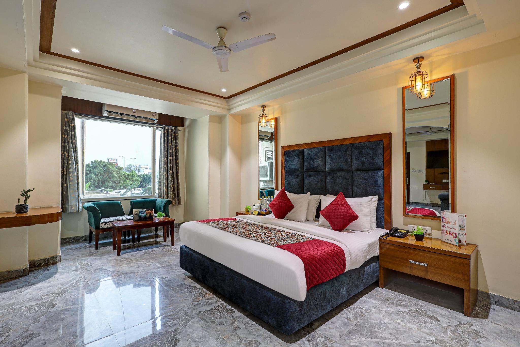 Lavanya Motel 26/51