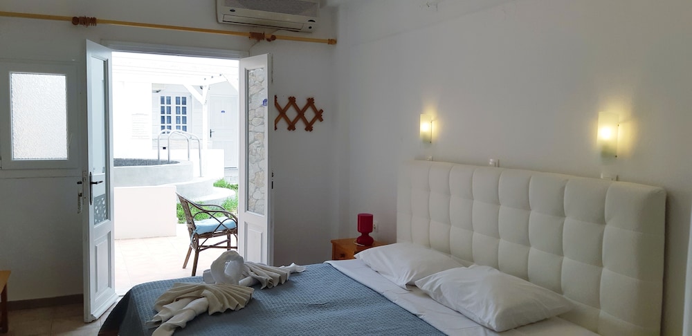 Iliada Hotel Santorini 41/63