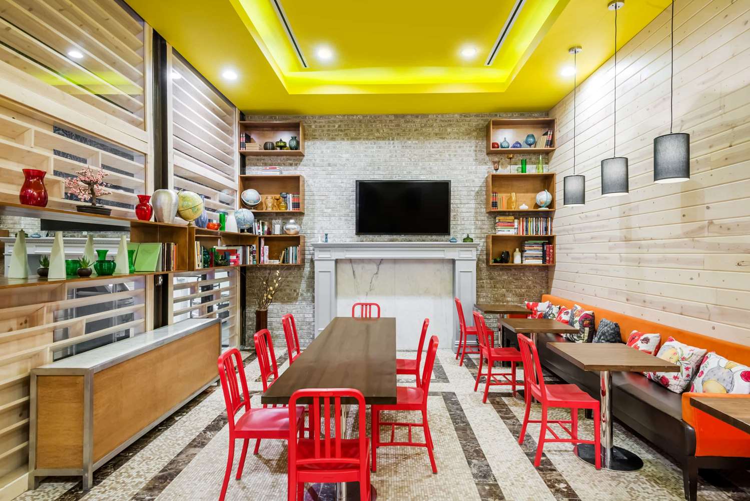 TRYP by Wyndham New York City Times Square Midtown 33/44