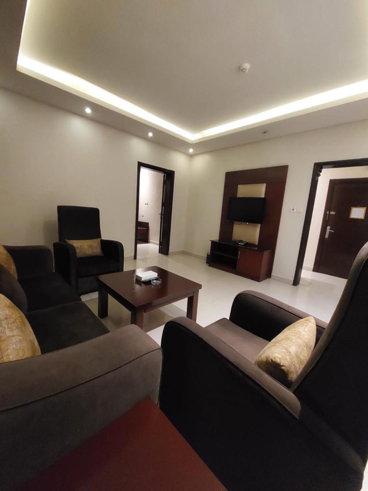 المهيدب السويدي 25(Al Muhaideb Suwaidy 25 Apartment) 21/24