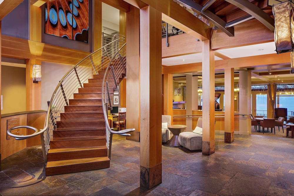 The Chrysalis Inn and Spa Bellingham Curio Collection By Hilton 26/61