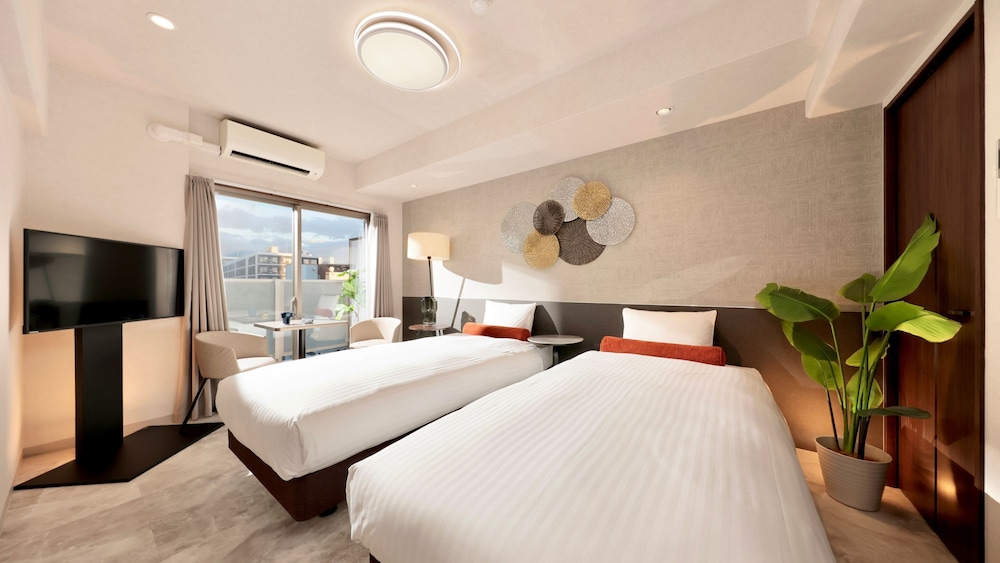 Dotombori Crystal Hotel 3 5/31