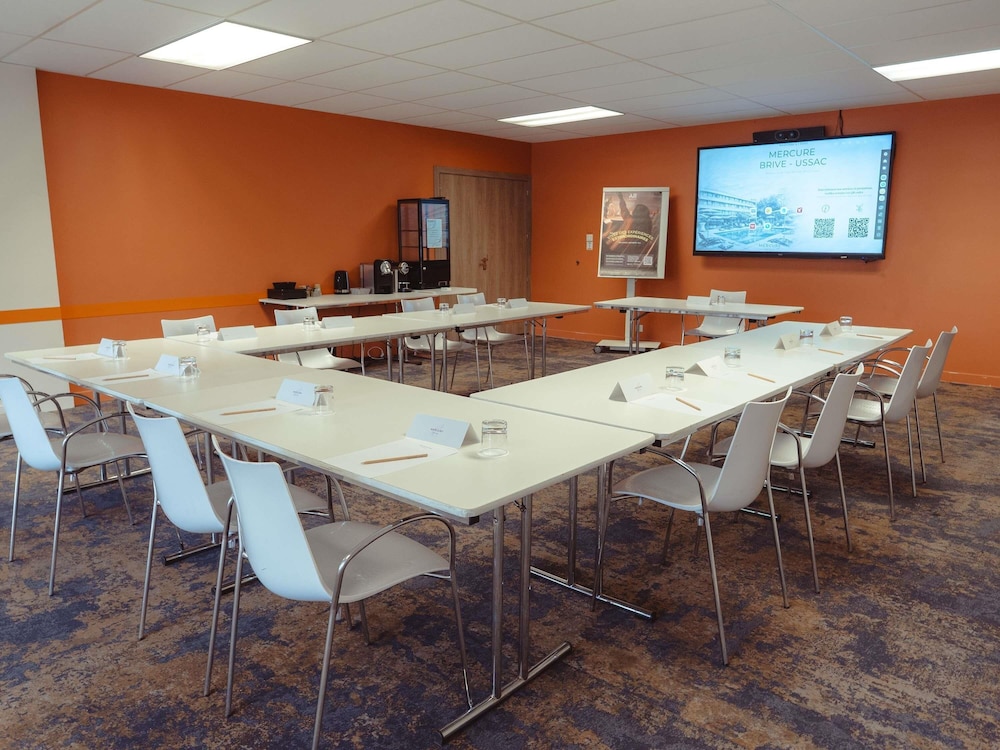 Mercure Brive 36/49