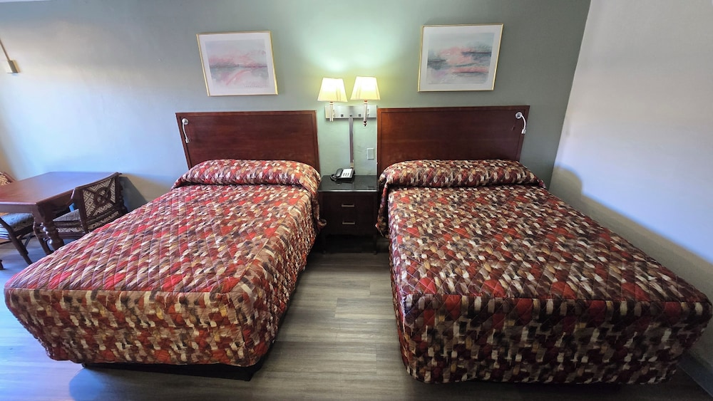 Gulf Way Inn 12/44