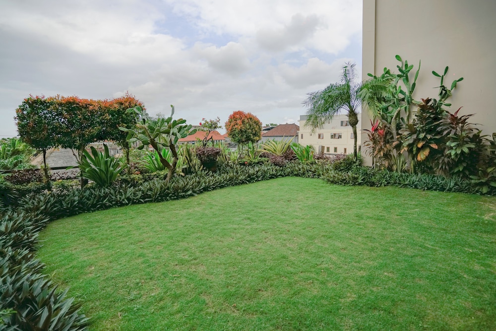 The Kirana Canggu Hotel 60/67