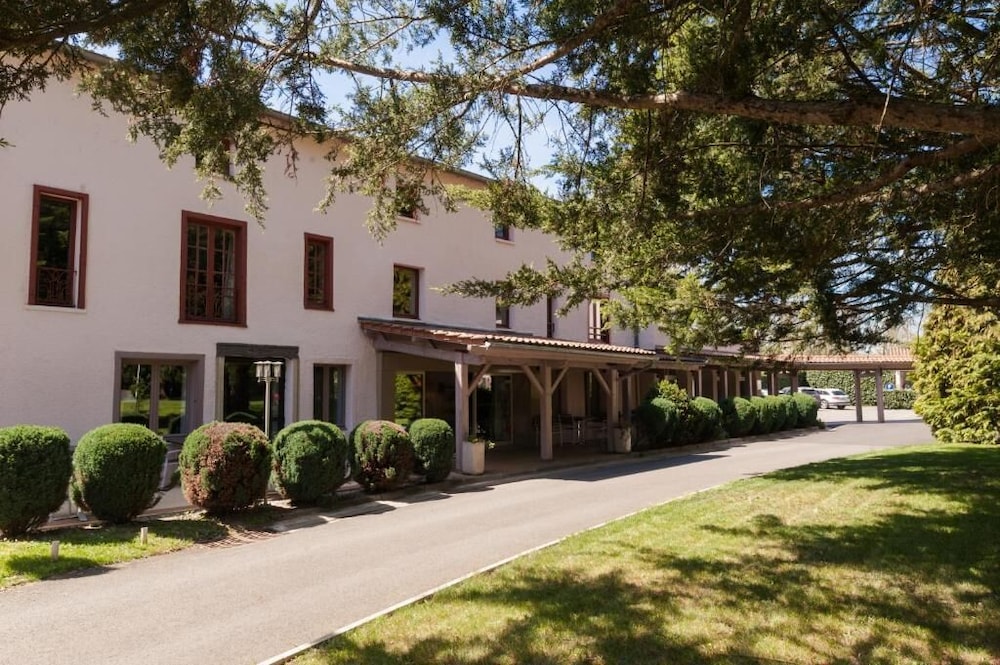 Clos St Eloi, The Originals Relais 46/51