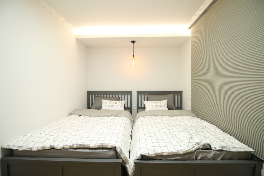 Heima Guesthouse Hongdae 5/26