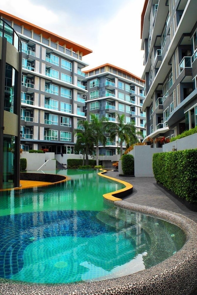 Wisdom Hotel and Residence 47/50