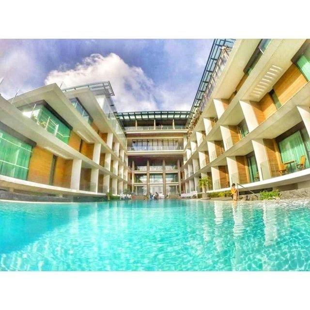 Escala Tagaytay 11/55