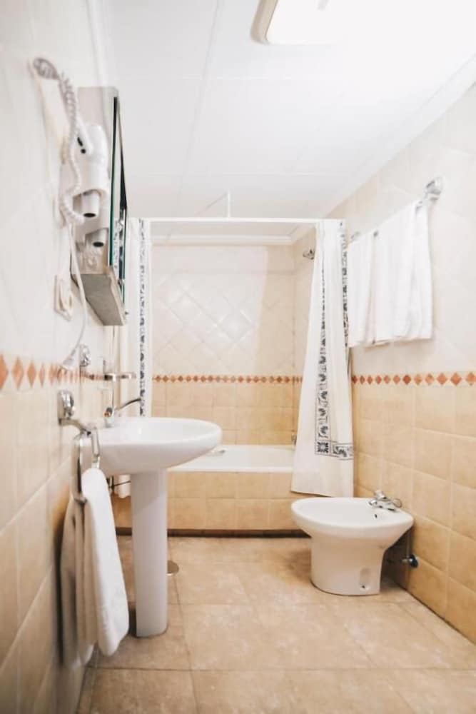 Hostal Los Gavilanes 2 49/50