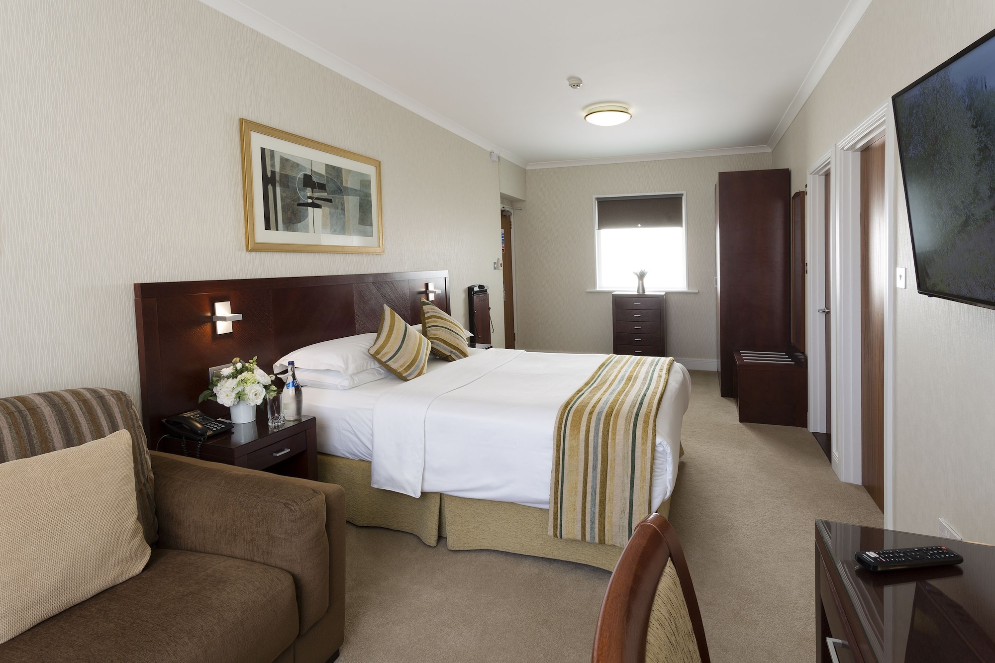 Master, Suite, Queen Bed