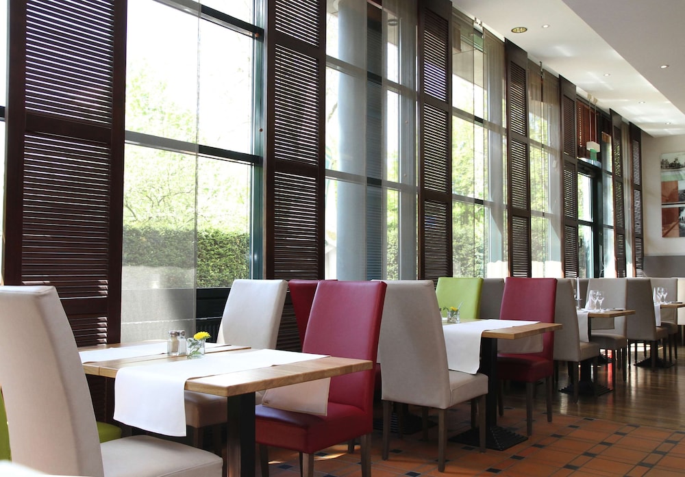 Steigenberger Hotel Dortmund 25/46