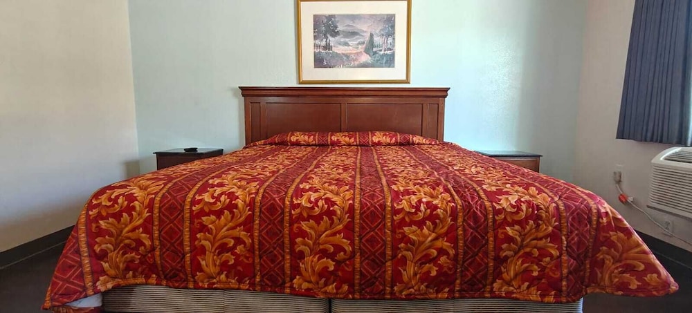 Del Playa Inn Oxnard Near Camarillo 18/45