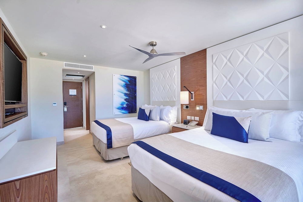 Diamond Club, Walkout, Beach, Luxury