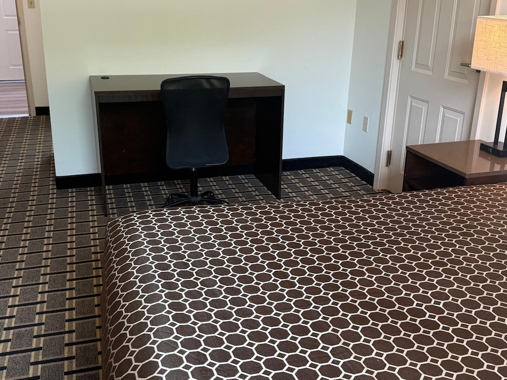 Regency Inn 8/59