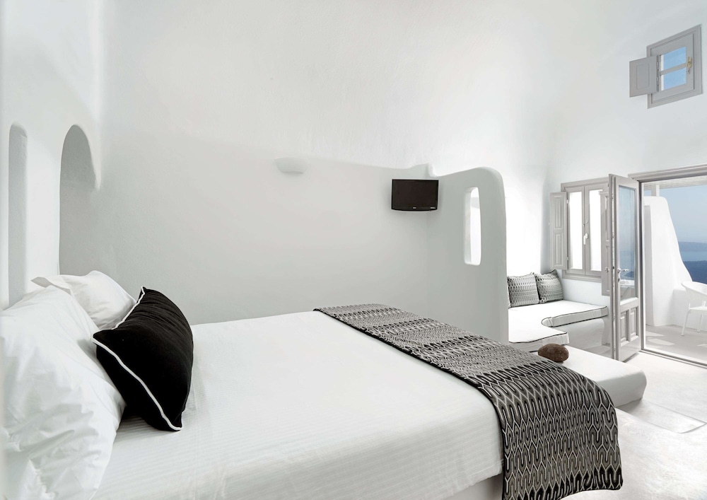 Tholos Resort 20/62