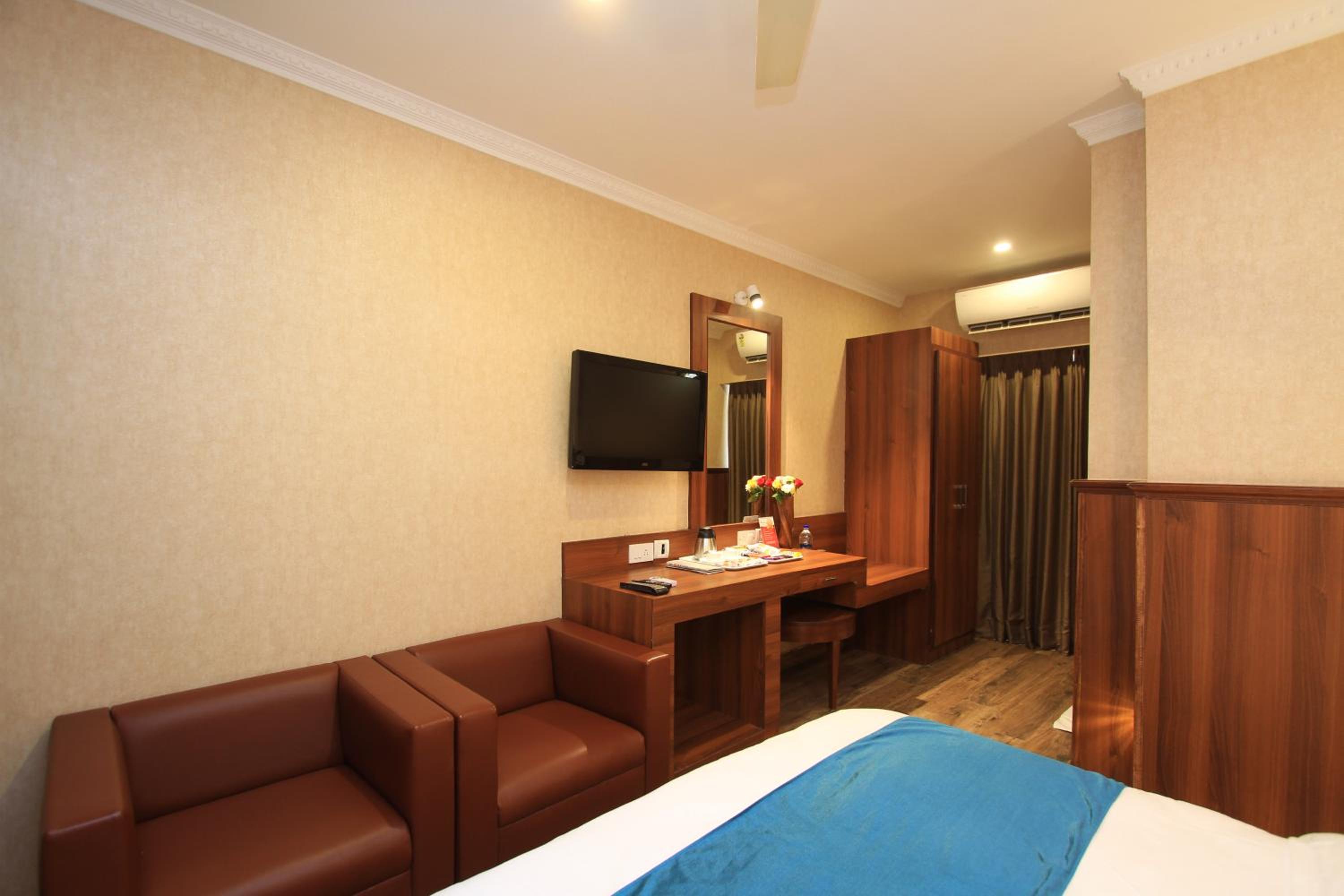 Hotel Empire International Koramangala 35/50