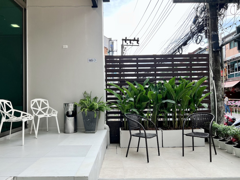 Centro One Patong 56/67