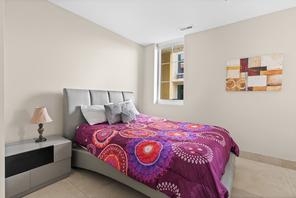 Bali Bay Resort 18/75