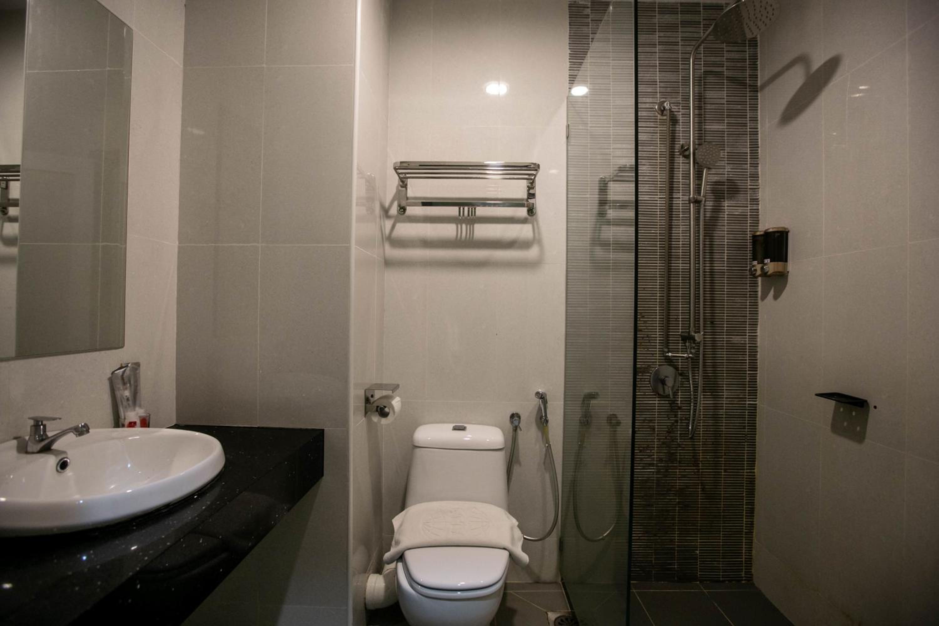 Capital O 89647 Atta Hotel 46/49