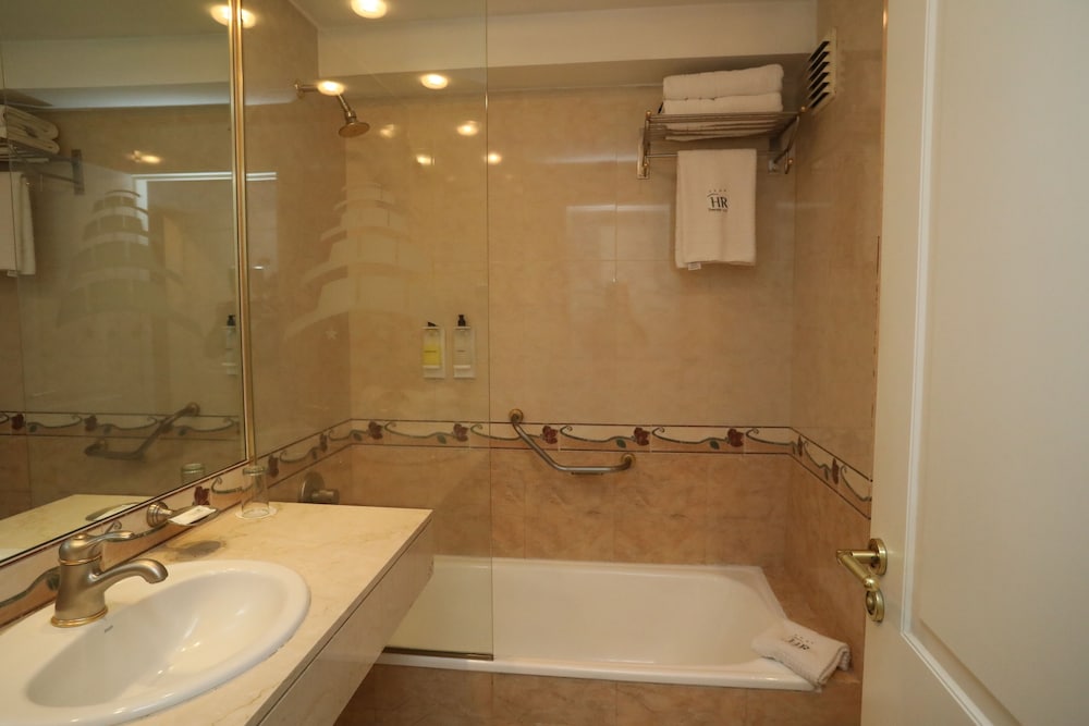Hotel HR Esmeralda Luxor By Nobile 51/54