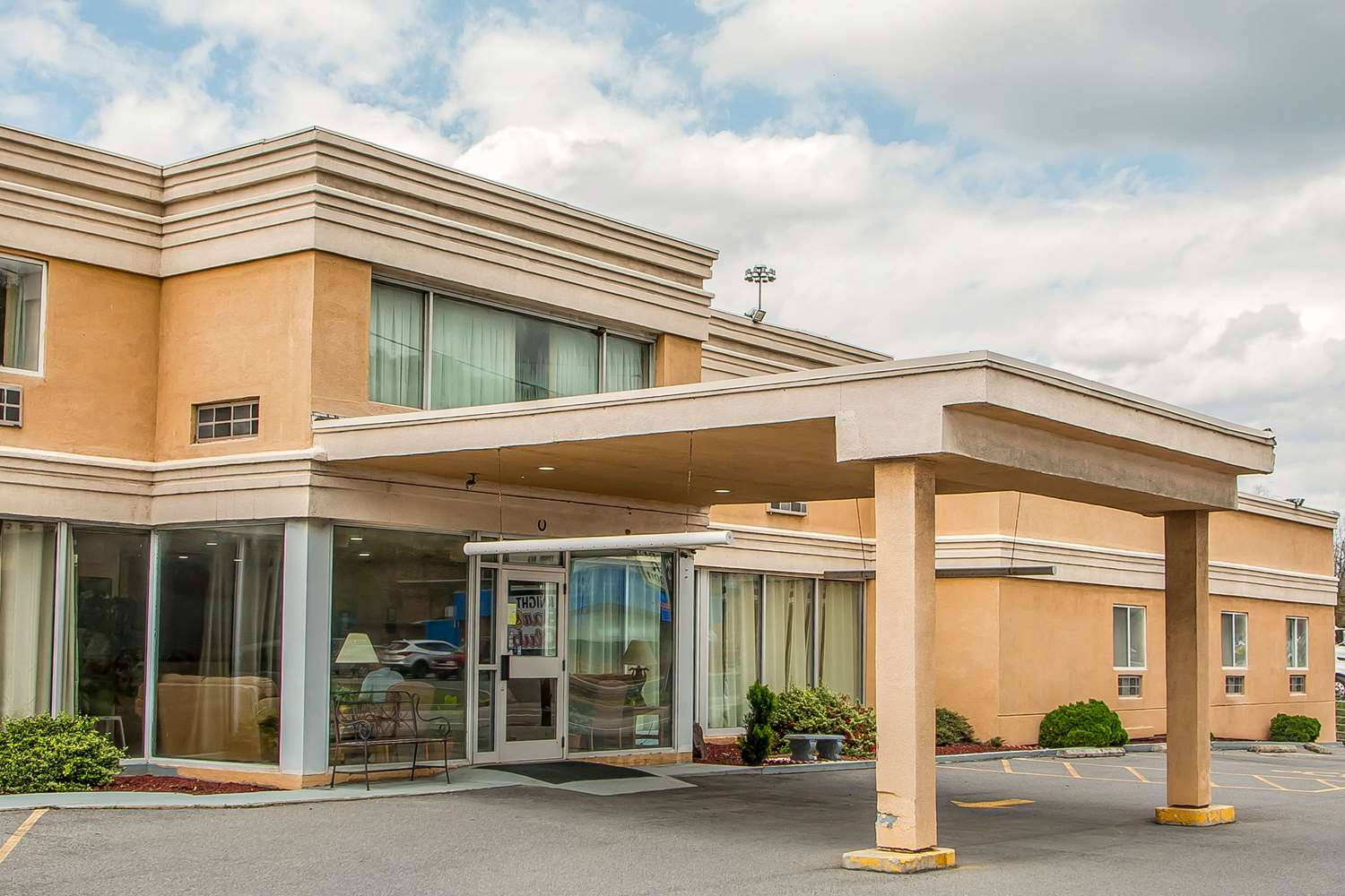 Rodeway Inn Bedford, PA 1/11