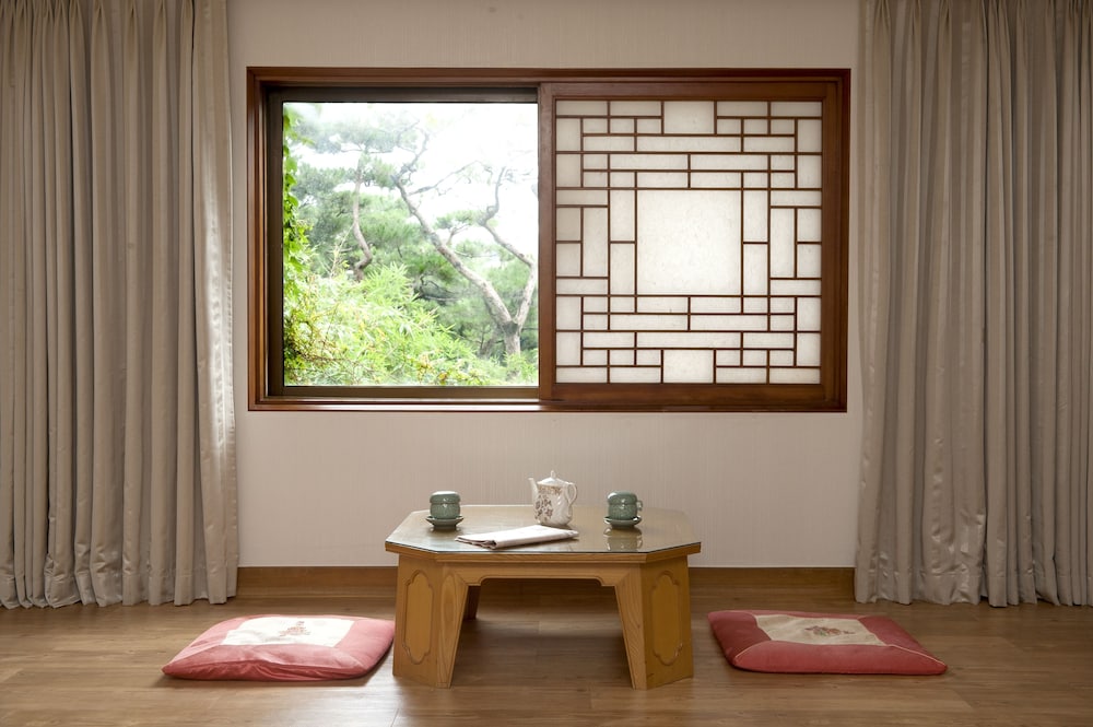 Onyang Hot Spring Hotel 22/42
