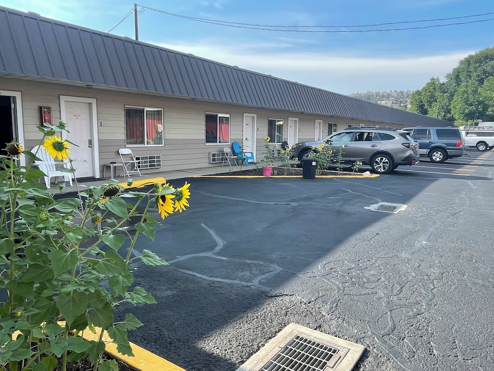 Budget 8 Motel John Day 37/50