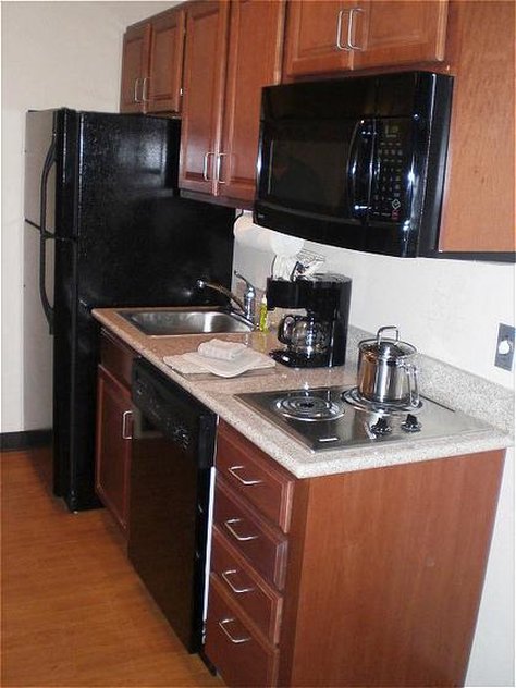 Candlewood Suites Roswell 11/50