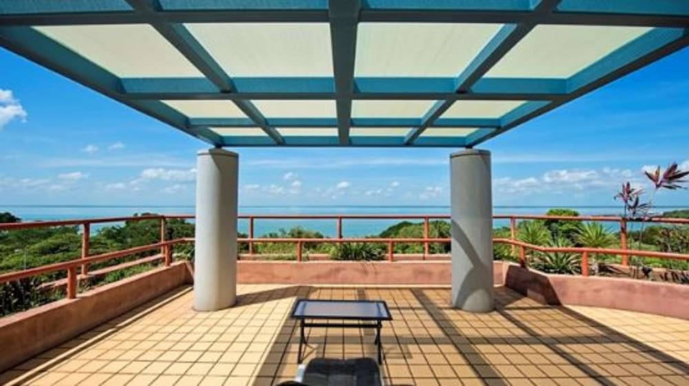 DoubleTree by Hilton Darwin Esplanade in DARWIN