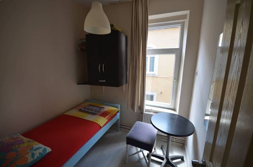 Taxim Hostel 59/74