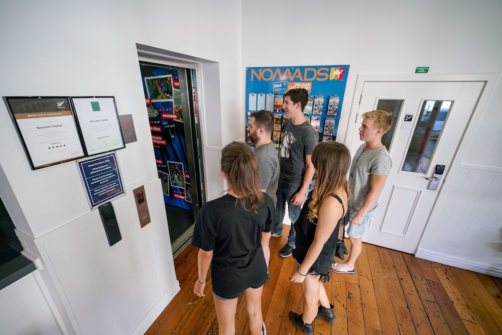 Nomads Capital Backpackers Wellington- Adults only 35/63