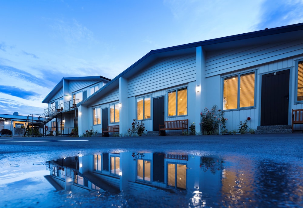 Beechwood Motel 44/50