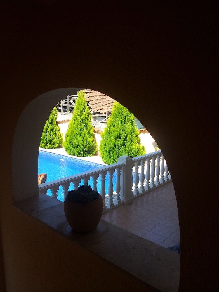 Dalyan Palace 46/76
