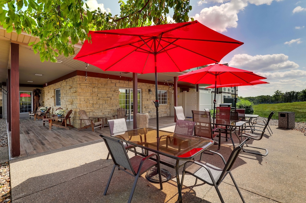 Stoney Creek Inn Galena 53/59