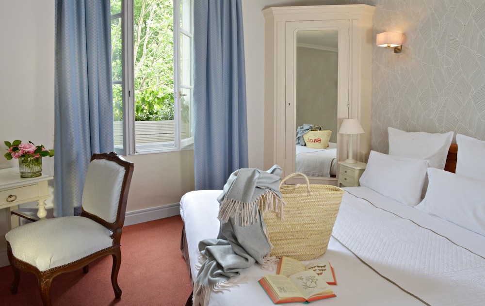 Citotel Le Plantagenet 36/65